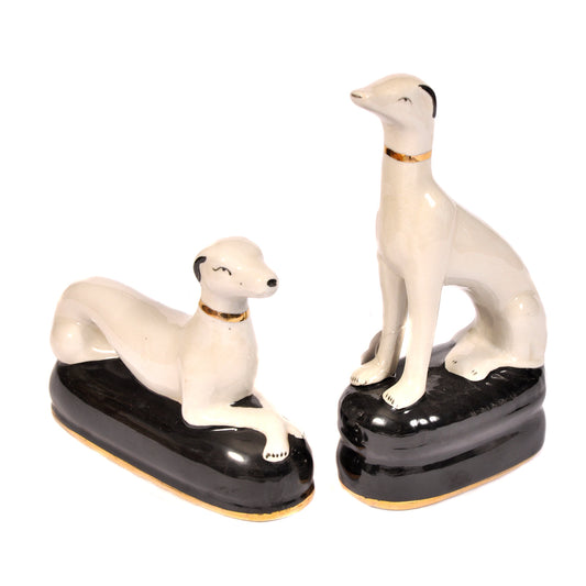 Set of Two Ceramic Dogs Not specified